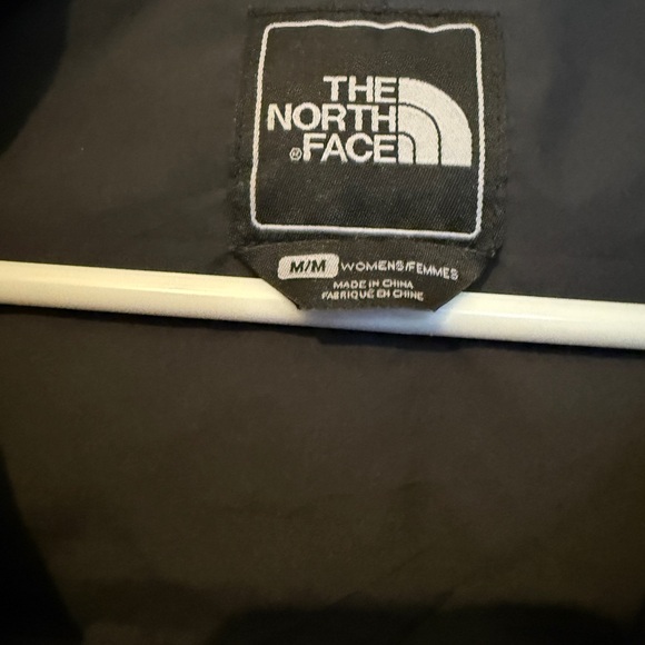 The North Face Pattern Puffy Vest - Women’s Medium - Picture 4 of 4